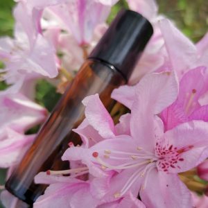 Naturalne pachnidło w olejku ,,Nowoczesna kobieta”